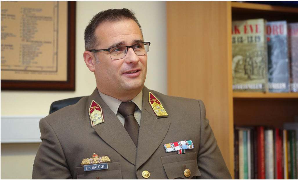 dr. Balogh András József ezredes kitüntetése